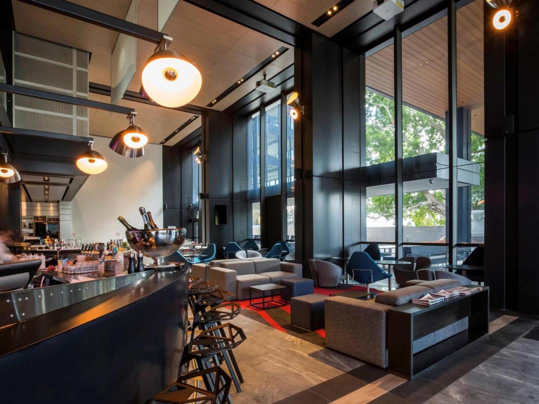 Bar/lounge