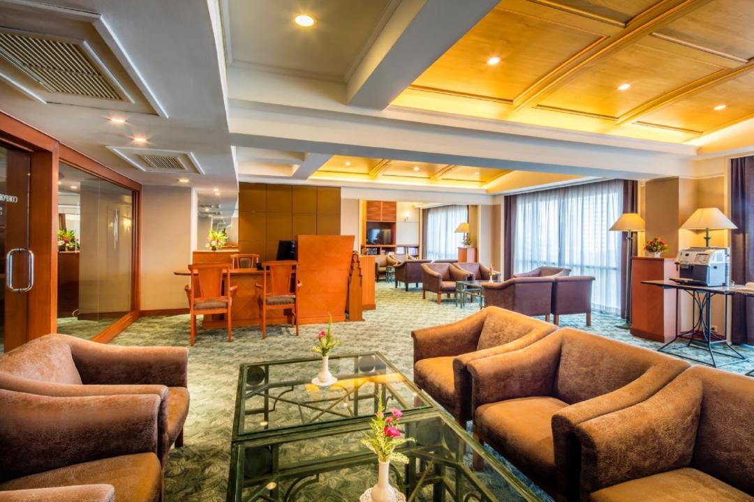行政Lounge Bar