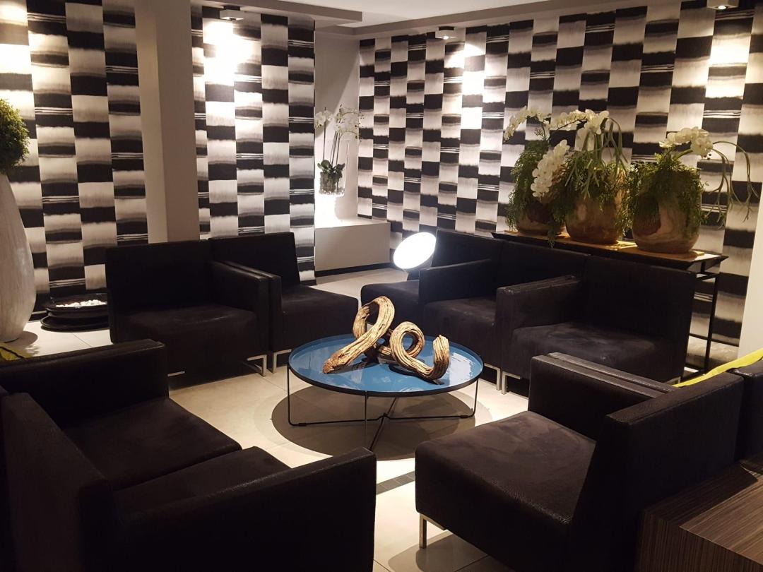 Bar/lounge