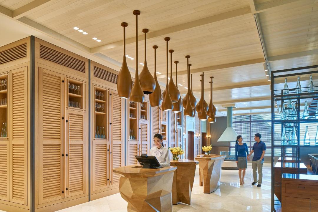 Bar/lounge
