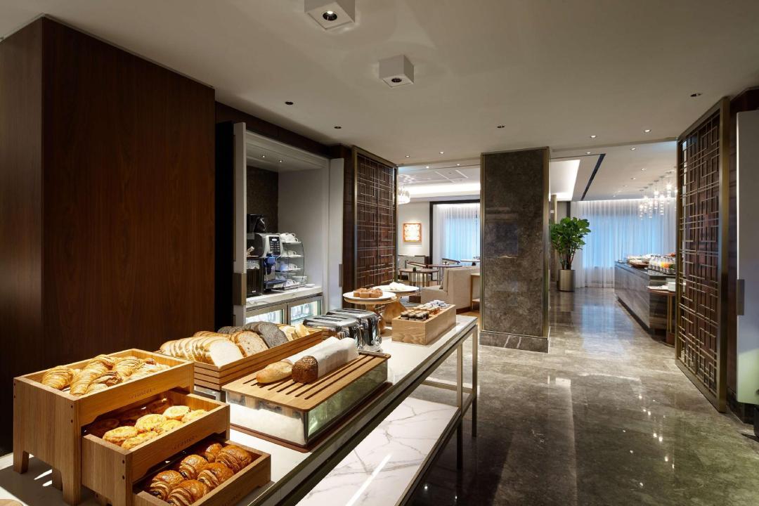 Coffee shop