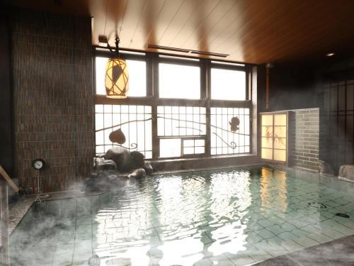 Hot spring bath