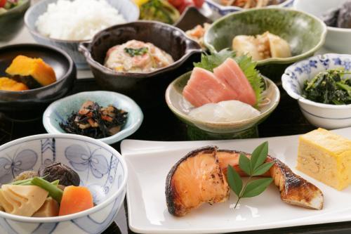 餐飲服務