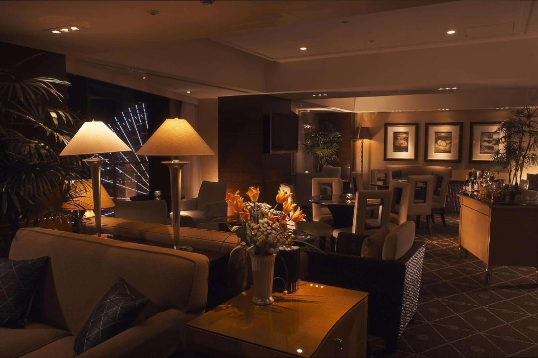 行政Lounge Bar