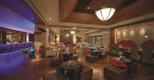 酒吧/Lounge Bar